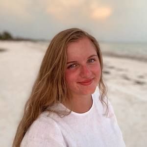 Meet your Posher, Allyson